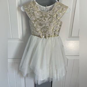 Jon’s Michelle kids gold/cream formal dress
